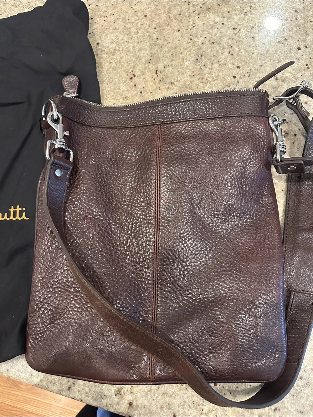 Massimo Dutti cross body shoulder bag - leather - chocolate brown w dust bag NWT